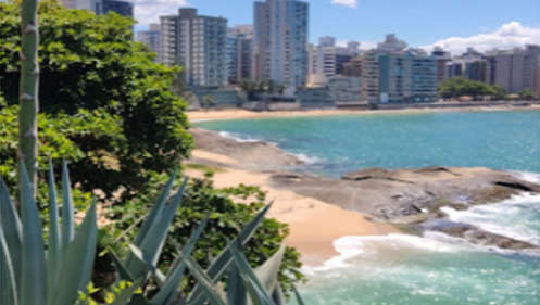 Praia de Areia Preta em Guarapari