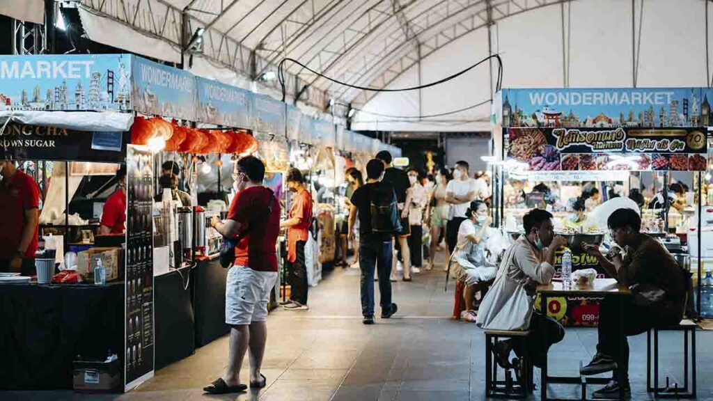 Bangkok Shopping Pantip Plaza